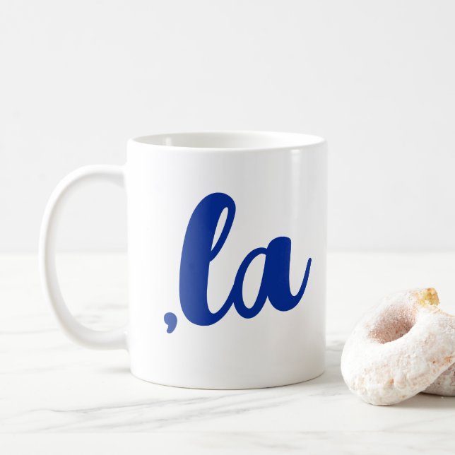 ,la Kamala comma aussprechen blauen Text Kaffeetasse (Mit Donut)