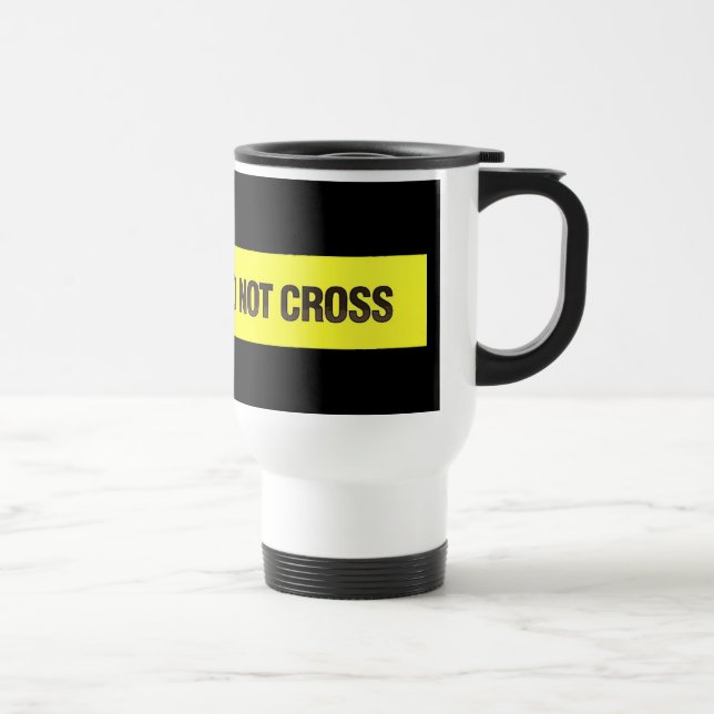 La ligne de police ne croisent pas la tasse (Droite)