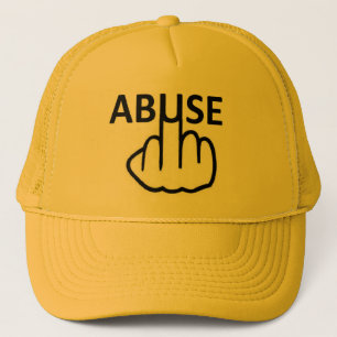 La maltraitance des casquettes est terrible