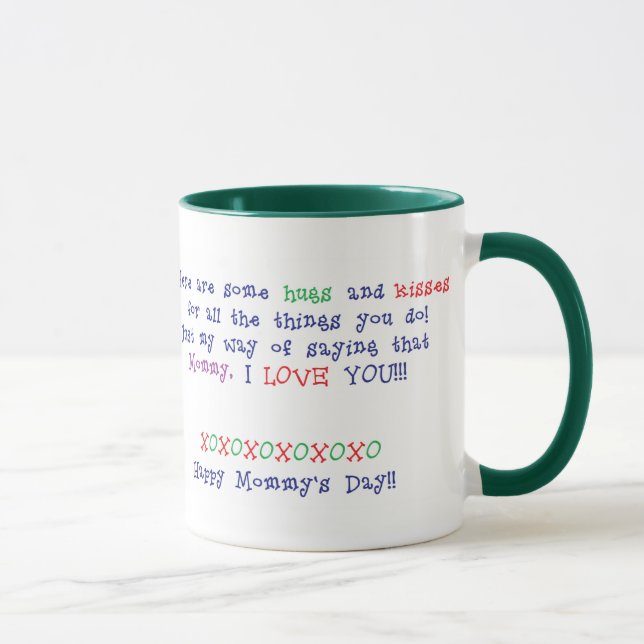 La maman de Bestest dans la tasse du monde (Droite)