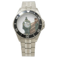 La montre de Lowell MA Page's clock sur une montre