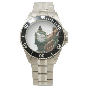 La montre de Lowell MA Page's clock sur une montre