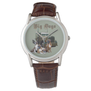 La montre du grand camionneur de chiens