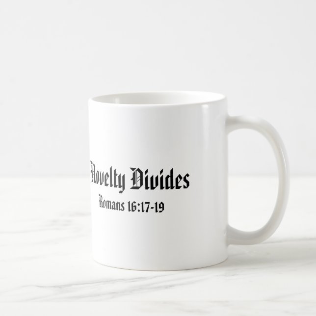 La nouveauté divise la tasse (Droite)