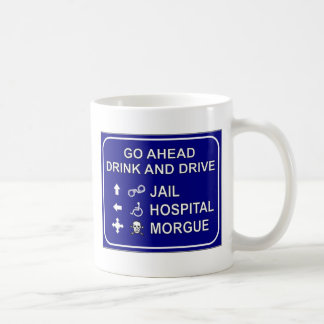 La police "ne boit pas et ne conduit pas" la tasse