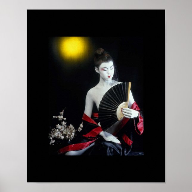 LA PORCELAIN DOLL ~ GEISHA EN FORMATION ~ POSTER (Devant)