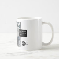 La région boisée rencontre la tasse féline