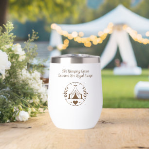 La Reine du Glamping Mérite son Évasion Royale