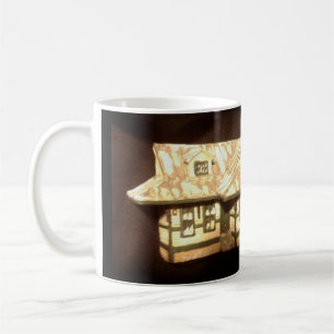 LA TASSE D'ANTAN DE VILLAGE DU DÉPÔT TOWNE