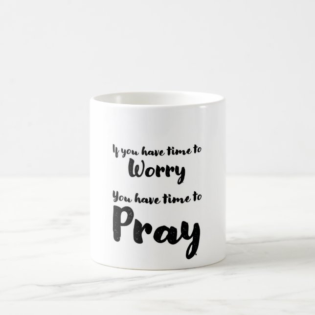 La tasse de café nous rappelle d'arrêter de nous i (Centre)