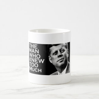 LA TASSE DE JKK L'OMS D'HOMME A SU TROP