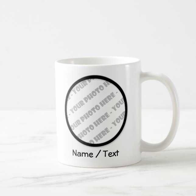 La tasse ronde blanche de photo et de textes - (Droite)