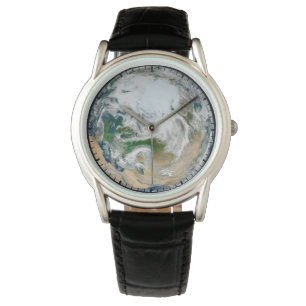 La Terre Montre L'Arctique, L'Europe Et L'Asie.