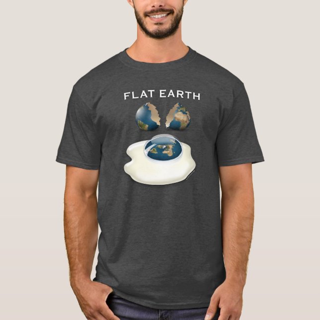 La terre plate "a fendu" le T-shirt foncé avec des (Devant)