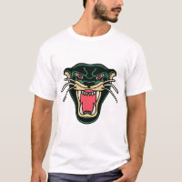 La tête d'une panthère noire avec son T-shirt ouve