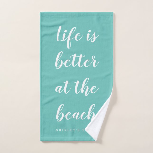 La vie est meilleure à la plage cadeau de serviett (Serviette à main)