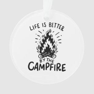 La vie est meilleure au feu de camp