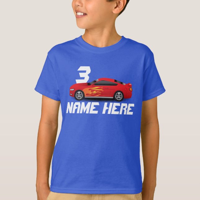 La voiture de sport rouge flambe le T-shirt de (Devant)