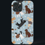 Labradoodle/Goldendoodle Knochen und Paare Case-Mate iPhone Hülle<br><div class="desc">Niedliche Labradoodle / Goldendoodle Hunde sitzen und stehen und rollen mit Creme, Aprikose, Schokolade, Schwarz- und Parti-Mäntel mit verstreuten Hundeknochen und Pappprints Muster.</div>