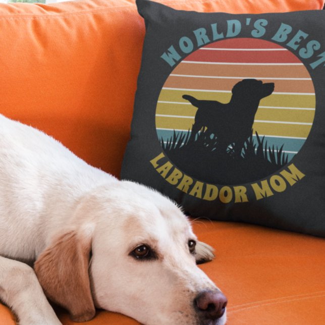 Labrador Retro Sunset Personalisiert Kissen (Von Creator hochgeladen)