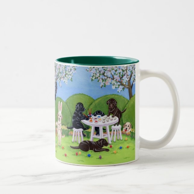 Labrador u. Osterei-Malen Zweifarbige Tasse (Rechts)
