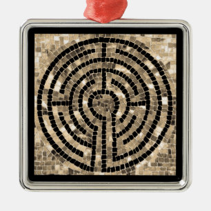 LABYRINTH V Premium Square Ornament Aus Metall