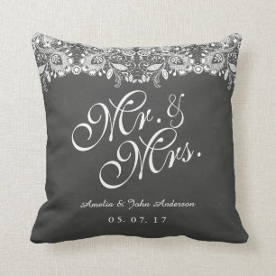 Lace Chalkboard Mr. and Mrs Wedding Pillow Kissen