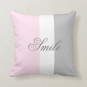 Lächeln Chic Script Pink Weiß und Grau Farbblock Kissen