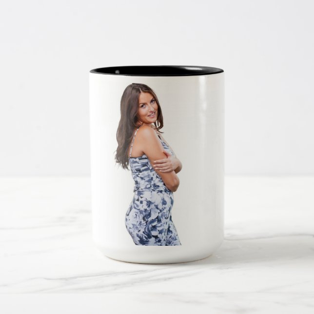 Lächeln junge Frau Kaffee Tasse (Mittel)
