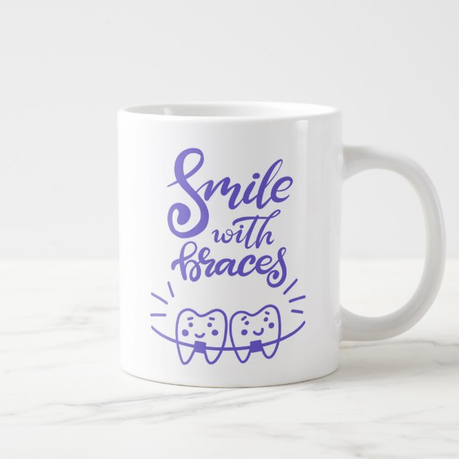 Lächeln mit Brammen| Lächelnde Zähne Jumbo-Tasse (Rechts)