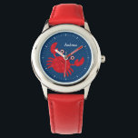Lächelnd Red Crab Kid's Personalisiert Armbanduhr<br><div class="desc">Diese lustige Uhr zeigt eine süße Vektorgrafik einer lächelnden roten Krabbe auf blauem Hintergrund und kann mit dem Namen,  dem Monogramm,  dem Initial oder jedem beliebigen Text Ihrer Wahl personalisiert werden,  um ein individuelles Geschenk zu erhalten.</div>