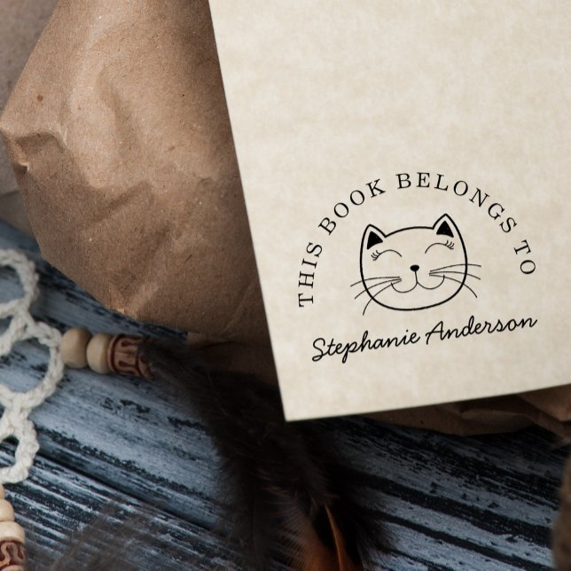 Lächelnde Katze | Benutzerdefiniert Dieses Buch ge Permastempel (Von Creator hochgeladen)