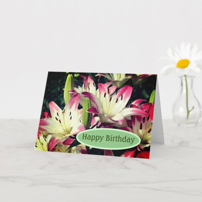 Lächelnde LilienBlume zum Geburtstag Karte (Kleine Pflanze)