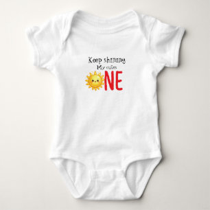 Lächelnde Sonnensonnen-Baby-Shirt-Geschenk für Bab Baby Strampler