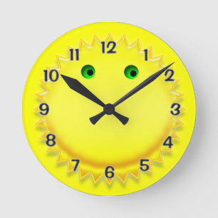Lächelnder Sun Runde Wanduhr