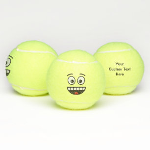 Lächelndes Gesicht mit offenem Mund Tennisbälle