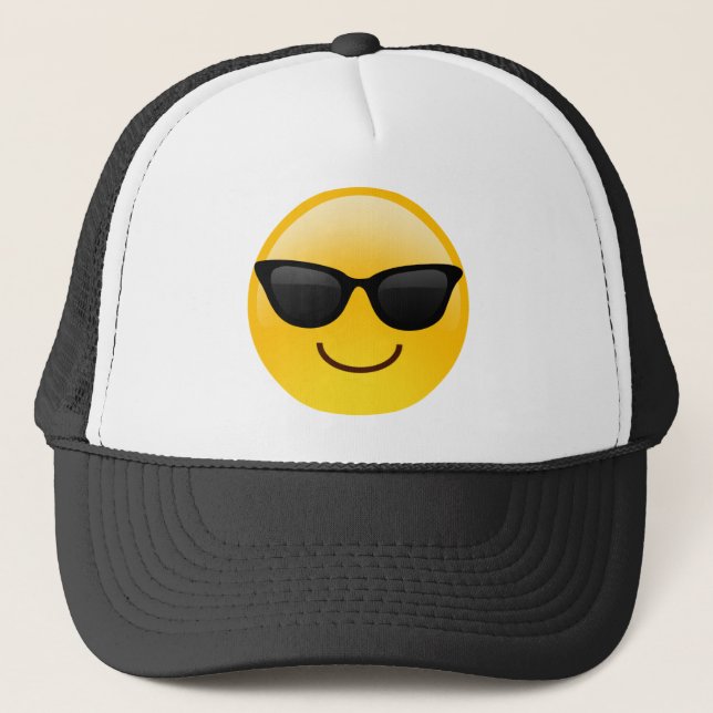 Lächelndes Gesicht mit Sonnenbrille Coole Emoji Truckerkappe (Vorderseite)