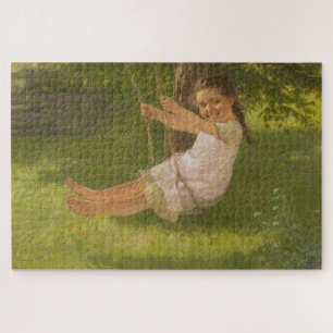 Lächelndes Mädchen auf einer Schaukel (Vintage Kin