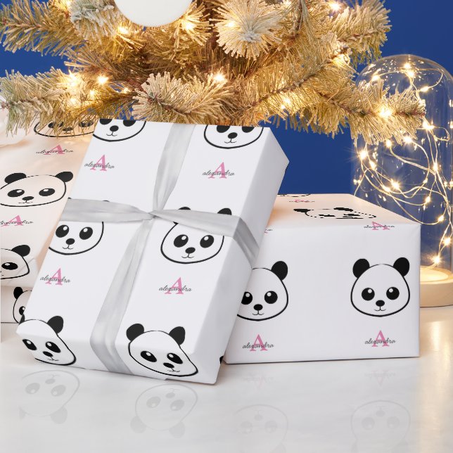 Lächelndes Panda-Gesicht Monogram Geschenkpapier (Feiertage)