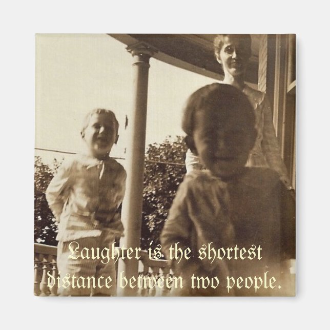 Lachen ist die kurze Entfernung zwischen 2 Persone Magnet (Vorne)