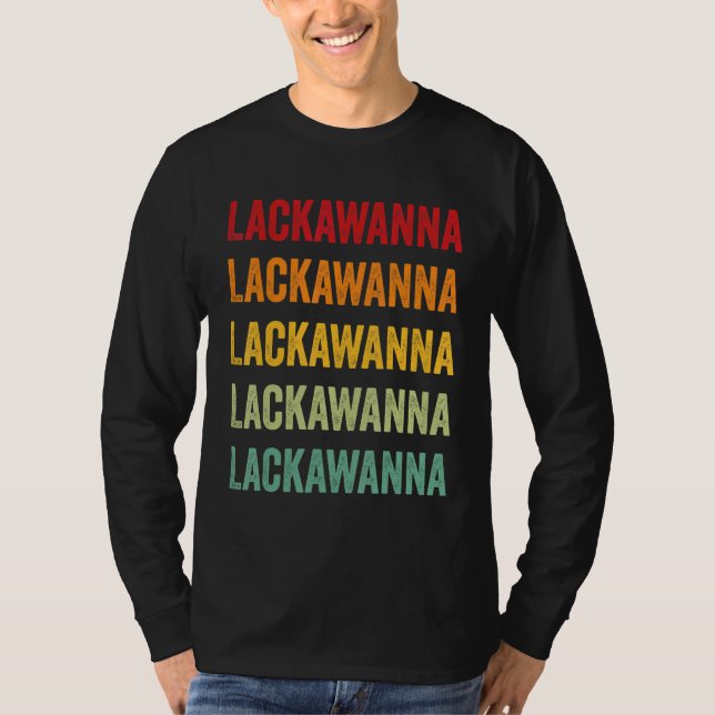 Lackawanna County Pennsylvania Rainbow Text Design T-Shirt (Vorderseite)