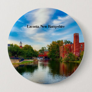 Laconia, New Hampshire, landschaftliche Szene Button
