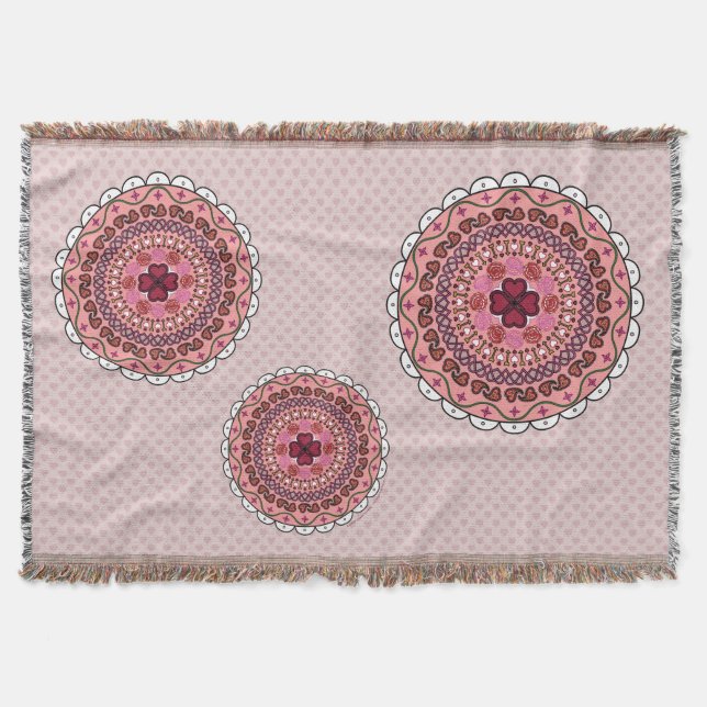 Lacy Valentine's Day Throw Blanket Decke (Vorderseite)