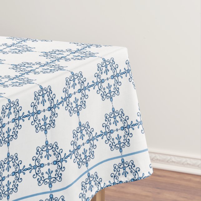 Lacy-Vogelmuster in Blau und Weiß Tischdecke (Beispiel)