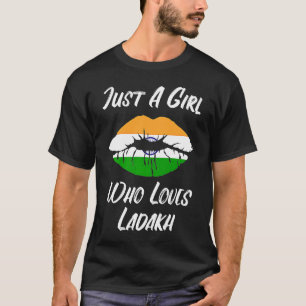 Ladakh Lips und Indische Flagge der Mund-Liebe T-Shirt