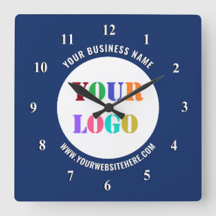 Laden Sie Ihr Firmenlogo hoch, Text hinzufügen, Ma Quadratische Wanduhr