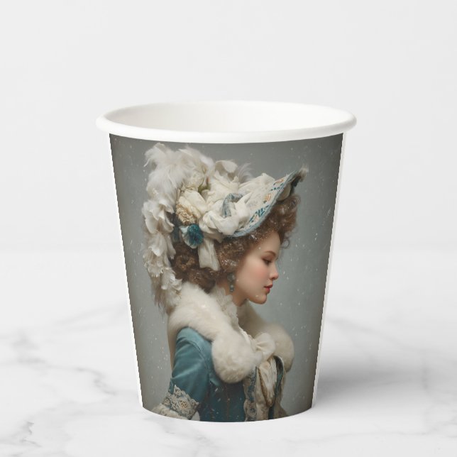 Lady im Winter Pappbecher (Vorderseite)