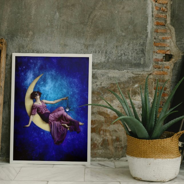 Lady in the Moon Plakat (Von Creator hochgeladen)