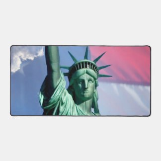 Lady Liberty USA Drapeau Sky Clouds Statue de la L