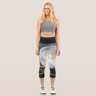 Lady Moonrose Capri Leggings